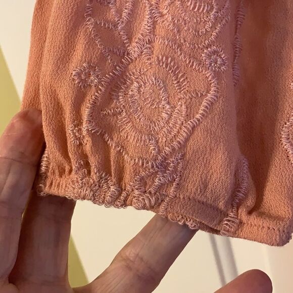 ReneeC NWT large Blush color dress with partially open back. - Picture 2 of 8